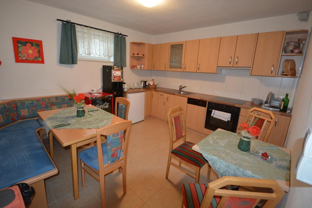 Homestay Gaestehaus Scheer *